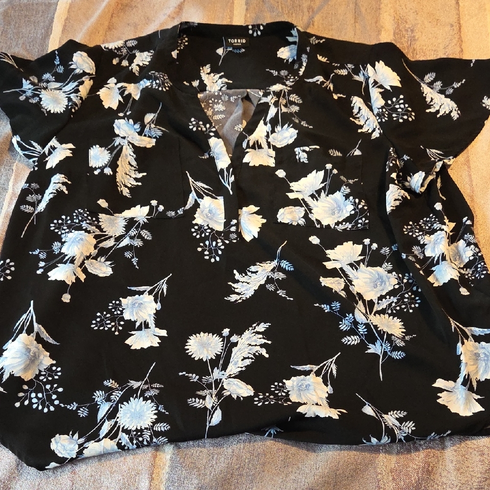 Torrid Black Top with White Floral Pattern